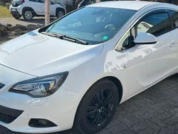 Opel Astra GTC