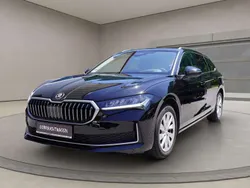 Ebony black Gebraucht 2024 Skoda Superb Selection Kombi | 33.950 € (Guter Preis)