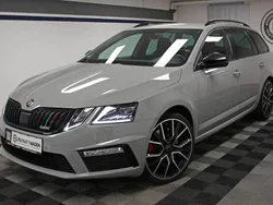 Grau Gebraucht 2020 Skoda Octavia RS Limousine | 26.990 € (Guter Preis)