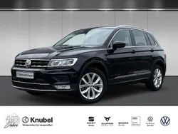 Deep black perleffekt Gebraucht 2017 VW Tiguan Highline SUV | 19.490 € (Superpreis)