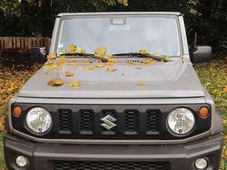 Grau Gebraucht 2021 Suzuki Jimny Comfort SUV | 25.800 € (Fairer Preis)