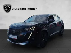 Schwarz Gebraucht 2021 Peugeot e-2008 GT SUV | 20.250 € (Teuer)