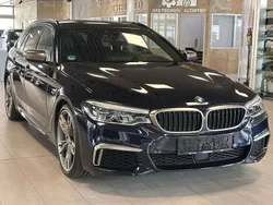 Carbonschwarz metallic Gebraucht 2019 BMW M550 Performance Limousine | 38.888 € (Guter Preis)