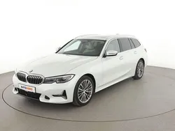 Weiß Gebraucht 2020 BMW 330 Luxury Line Kombi | 31.070 € (Fairer Preis)