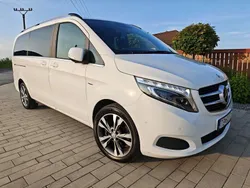 Weiß Gebraucht 2017 Mercedes V250 Avantgarde Van / Kleinbus | 38.800 € (Fairer Preis)