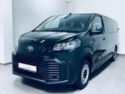Schwarz Gebraucht 2024 Toyota Proace Van | 36.380 € (Teuer)