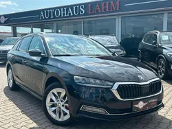 Schwarz Gebraucht 2021 Skoda Octavia Ambiente Kombi | 15.990 € (Fairer Preis)