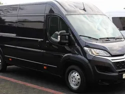 Schwarz Gebraucht 2021 Citroën Jumper Van / Kleinbus | 22.999 € (Fairer Preis)