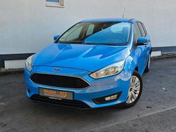 Blau Gebraucht 2015 Ford Focus Kombi | 8.490 € (Fairer Preis)