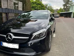 Schwarz Gebraucht 2018 Mercedes A200 Limousine | 18.700 € (Etwas zu teuer)
