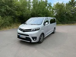Silber Gebraucht 2019 Toyota Proace Verso Kombi | 37.900 € (Etwas zu teuer)