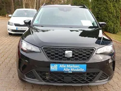 Mitternachtsschwarz Gebraucht 2023 Seat Arona Style SUV | 15.950 € (Guter Preis)