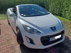 Weiß Gebraucht 2012 Peugeot 308 CC Allure Cabrio | 9.000 € (Teuer)