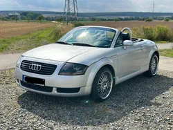 Silber Gebraucht 2001 Audi TT Roadster Sport Cabrio | 4.999 € (Guter Preis)