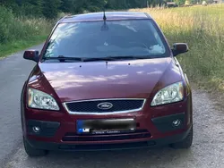 Rot Gebraucht 2005 Ford Focus Titanium Coupé | 2.895 € (Fairer Preis)