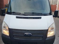 Weiß Gebraucht 2012 Ford Tourneo Van / Kleinbus | 10.900 € (Guter Preis)