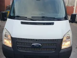Weiß Gebraucht 2012 Ford Tourneo Van / Kleinbus | 10.900 € (Fairer Preis)