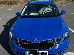 Blau Gebraucht 2018 Skoda Octavia Ambition Kombi | 11.300 € (Guter Preis)
