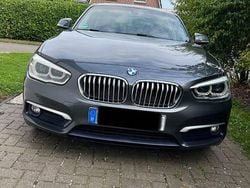 Grau Gebraucht 2015 BMW 118 Urban Line Kleinwagen | 9.490 €