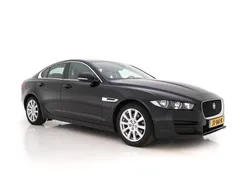 Schwarz Gebraucht 2016 Jaguar XE Pure Limousine | 9.445 € (Guter Preis)