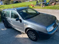 Grau Gebraucht 2003 VW Golf IV Kombi | 750 € (Fairer Preis)