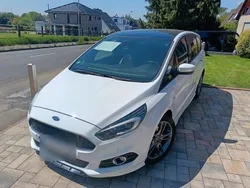 Weiß Gebraucht 2018 Ford S-MAX S Van / Kleinbus | 25.950 € (Teuer)