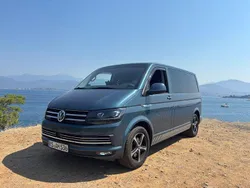 Grün Gebraucht 2017 VW T6 Van | 35.950 € (Fairer Preis)