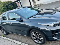 Grau Gebraucht 2022 Kia XCeed 2 SUV | 22.999 € (Teuer)
