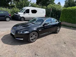 Schwarz Gebraucht 2013 Jaguar XF Limousine | 10.000 € (Teuer)