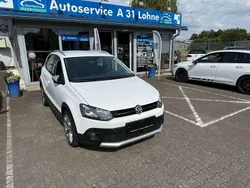 Pure white Gebraucht 2015 VW Polo Cross Kleinwagen | 14.200 € (Teuer)
