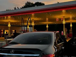 Schwarz Gebraucht 2019 Mercedes E220 Limousine | 29.999 € (Guter Preis)