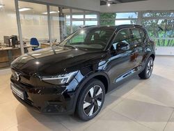 Schwarz metallic Gebraucht 2025 Volvo XC40 Plus SUV | 45.900 € (Teuer)