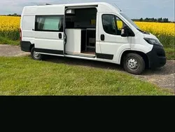 Weiß Gebraucht 2019 Peugeot Boxer Van | 22.500 €