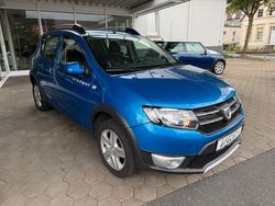 Blau Gebraucht 2016 Dacia Sandero Prestige Kleinwagen | 6.490 € (Fairer Preis)