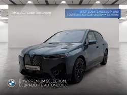 Blau Gebraucht 2024 BMW iX Sport Line SUV | 61.995 € (Etwas zu teuer)