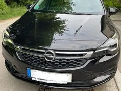 Schwarz Gebraucht 2017 Opel Astra Innovation Kombi | 11.299 € (Guter Preis)
