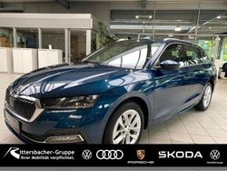 Lavablau metallic Gebraucht 2022 Skoda Octavia Style Kombi | 21.490 € (Fairer Preis)