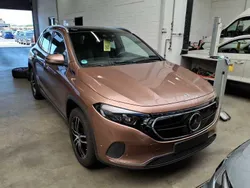 Bronze Gebraucht 2022 Mercedes EQA300 SUV | 31.870 € (Guter Preis)
