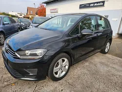 Schwarz Gebraucht 2015 VW Golf Sportsvan Comfortline Van / Kleinbus | 6.999 € (Guter Preis)