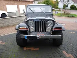 Schwarz Gebraucht 1985 Jeep CJ SUV | 19.999 €