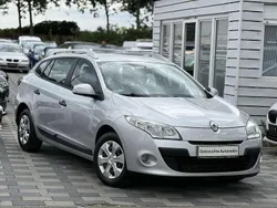 Silber Gebraucht 2011 Renault Mégane GrandTour Expression Kombi | 3.390 € (Guter Preis)