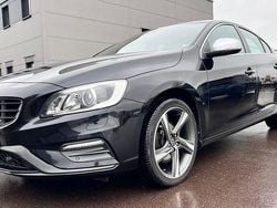 Schwarz Gebraucht 2014 Volvo S60 R-Design Limousine | 8.900 € (Fairer Preis)
