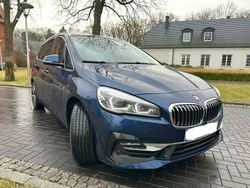 Blau Gebraucht 2019 BMW 220 Luxury Line Kombi | 17.499 €