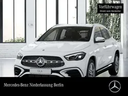 Weiß Gebraucht 2025 Mercedes GLA180 AMG SUV | 42.890 € (Teuer)