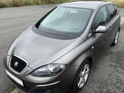 Grau Gebraucht 2015 Seat Altea 4You Van / Kleinbus | 8.500 € (Etwas zu teuer)