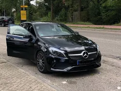 Schwarz Gebraucht 2018 Mercedes A200 AMG Limousine | 20.999 € (Fairer Preis)