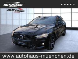 Onyx black (metallic) Gebraucht 2024 Volvo V60 Plus Kombi | 35.900 € (Fairer Preis)