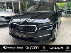 (schwarzmagic perleffekt) Gebraucht 2024 Skoda Octavia Selection Kombi | 31.490 € (Fairer Preis)