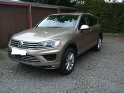 Gold Gebraucht 2016 VW Touareg R-line SUV | 14.999 € (Superpreis)
