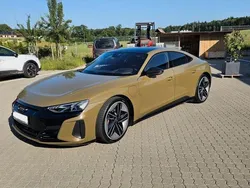 Grün Gebraucht 2021 Audi RS e-tron GT Ambiente Limousine | 70.200 € (Fairer Preis)